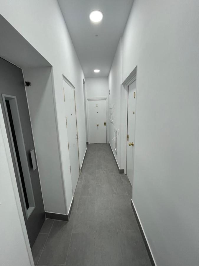 מדריד Suara Apartamentos 1 מראה חיצוני תמונה