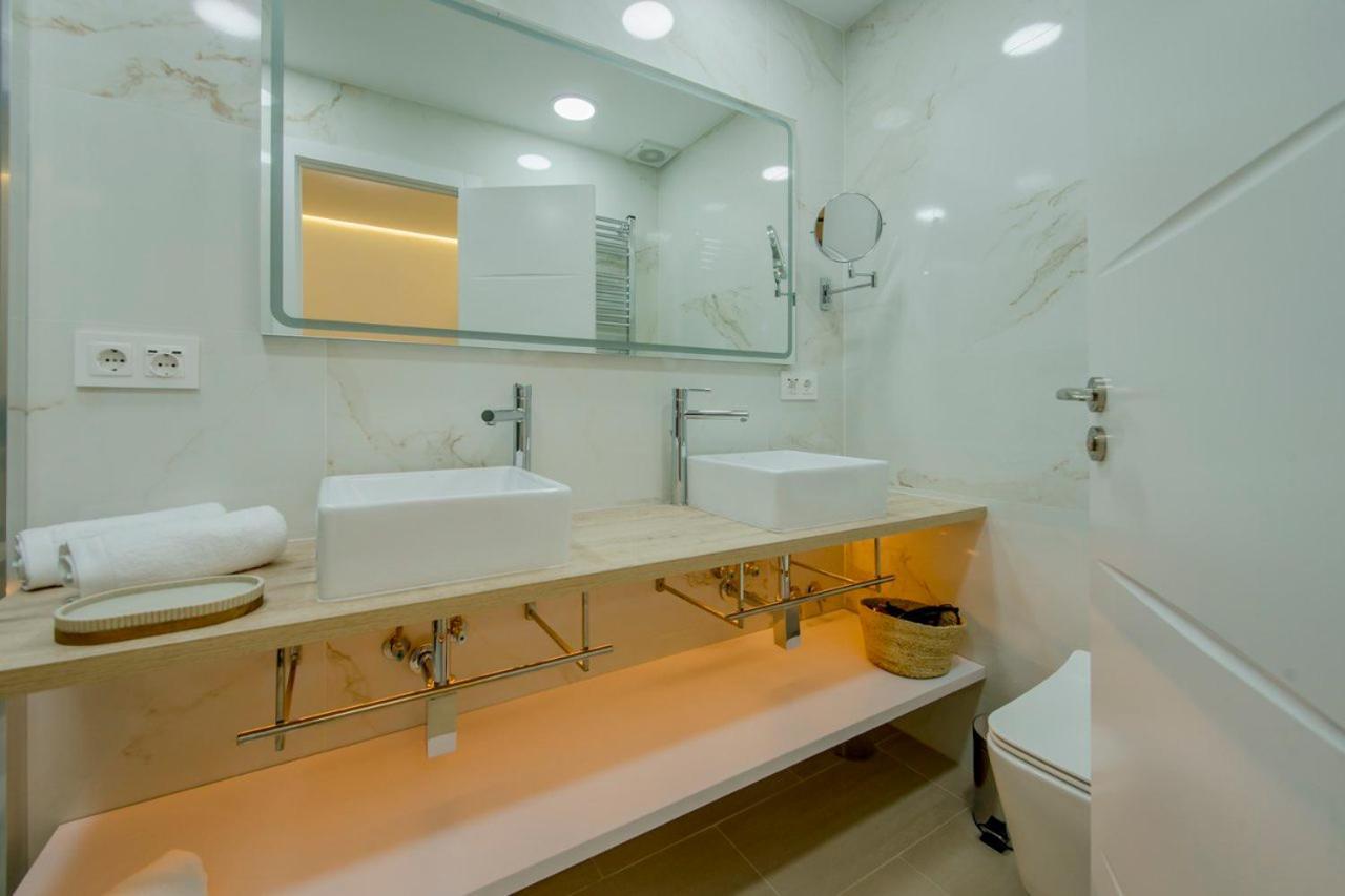 מדריד Suara Apartamentos 1 מראה חיצוני תמונה